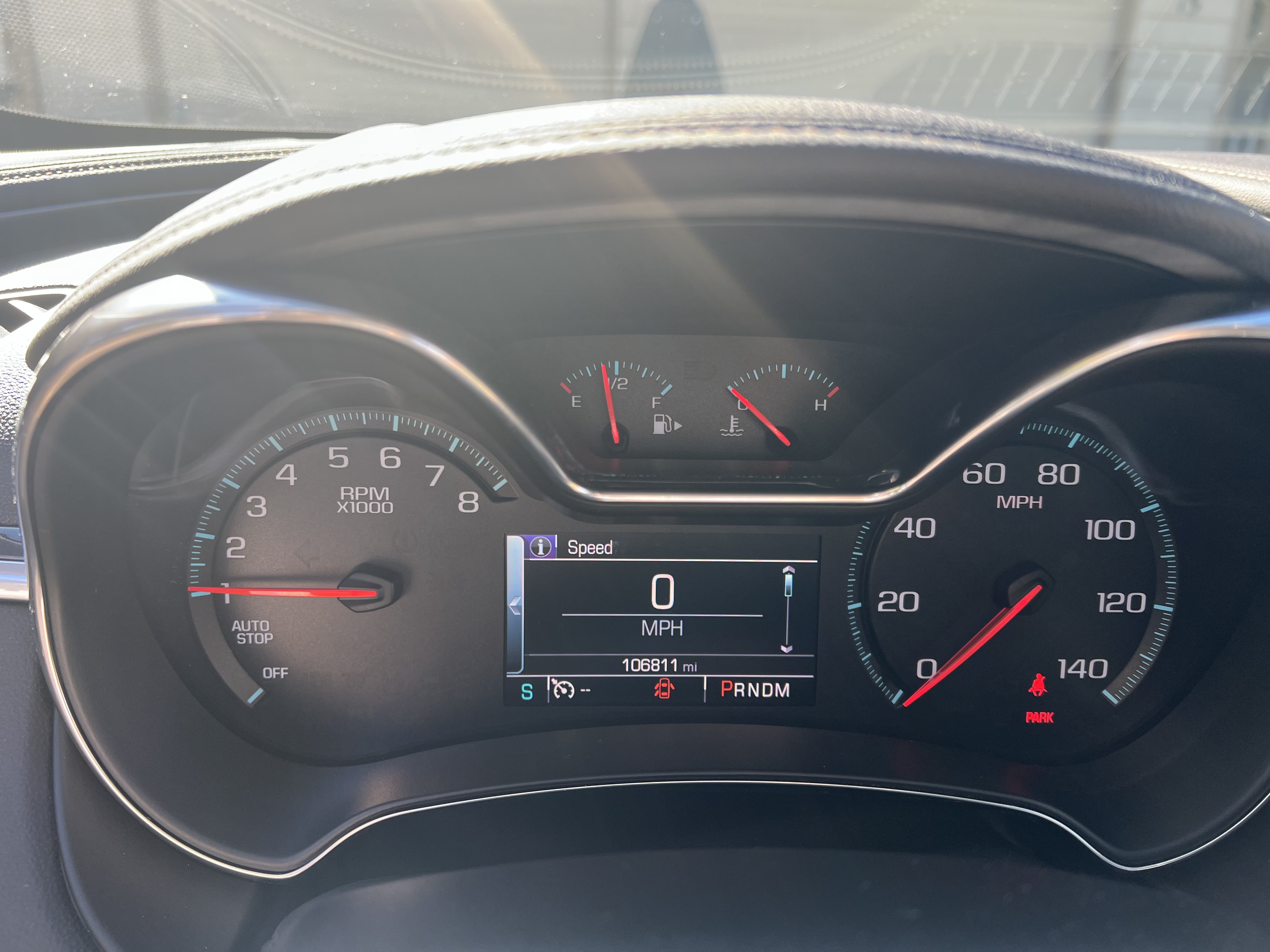 Used 2016 Chevrolet Impala LT w/ Convenience Package FWD image 9
