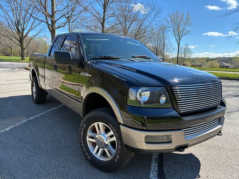 Used 2005 Ford F150 Lariat image 2