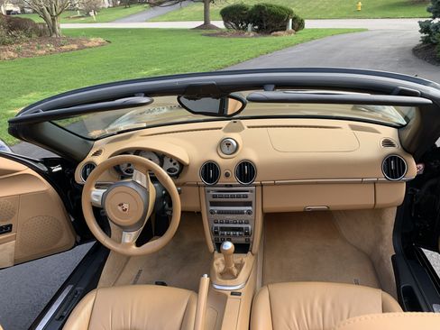 Used 2008 Porsche Boxster S RWD image 8