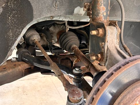 Used 2004 Pontiac Aztek 2WD w/ 1SB Preferred Equipment Group image 22