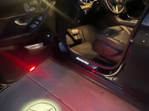 Used 2022 Mercedes-Benz GLC 300 image 27