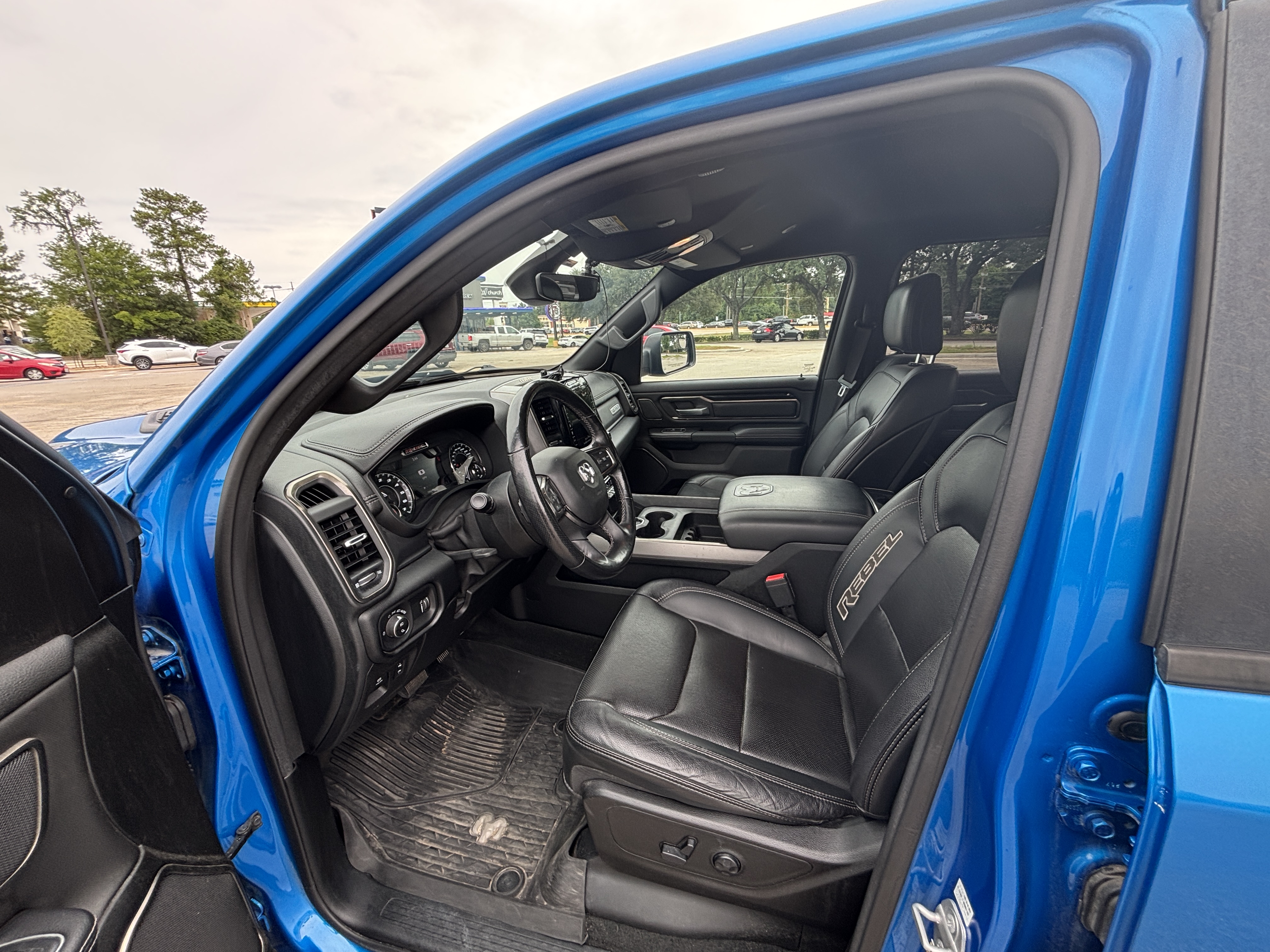Used 2020 RAM 1500 Rebel w/ Rebel Level 2 Equipment Group AWD/4WD image 15