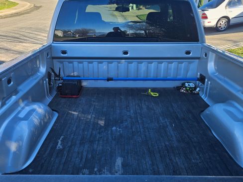 Used 2010 Chevrolet Silverado 1500 LT w/ Power Pack Plus image 4