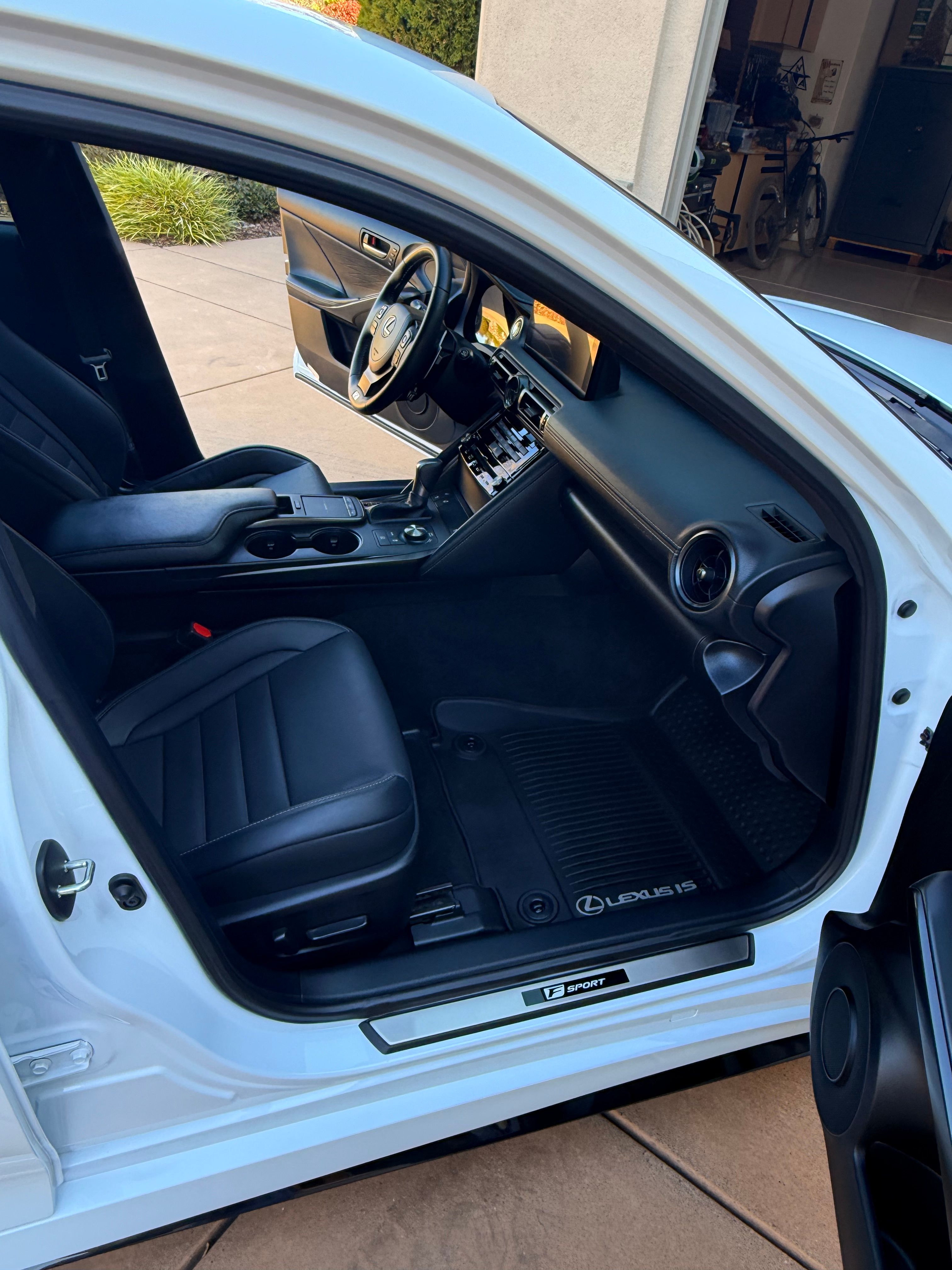 Used 2023 Lexus IS 350 F Sport w/ Navigation Package RWD image 13