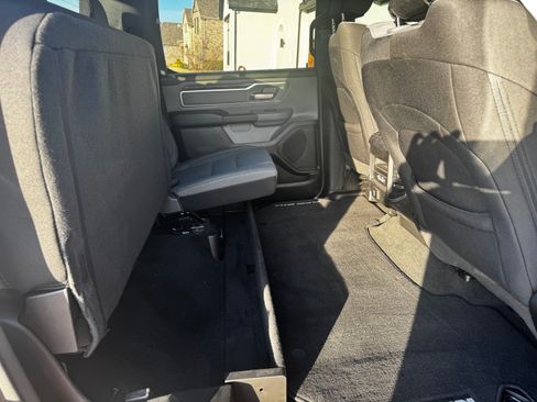 Used 2022 RAM 1500 Big Horn image 10