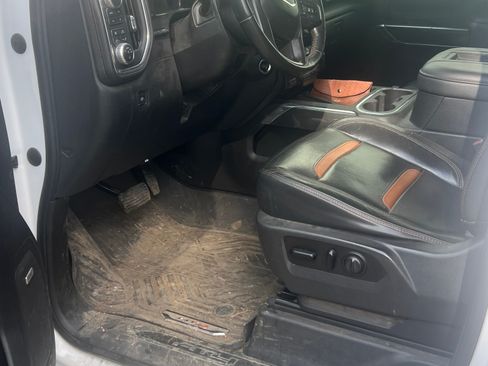 Used 2020 GMC Sierra 1500 AT4 w/ AT4 Premium Package image 8