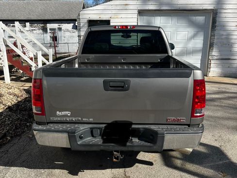 Used 2013 GMC Sierra 1500 SLE w/ Power Tech Package AWD/4WD image 4
