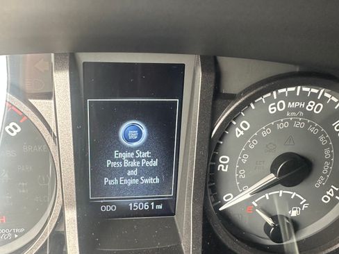 Used 2023 Toyota Tacoma TRD Sport AWD/4WD image 2