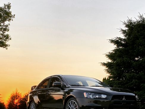 Used 2015 Mitsubishi Lancer Evolution GSR AWD/4WD image 6