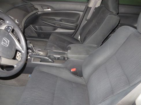 Used 2012 Honda Accord LX image 12