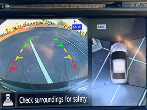 Used 2017 Nissan Maxima Platinum image 15