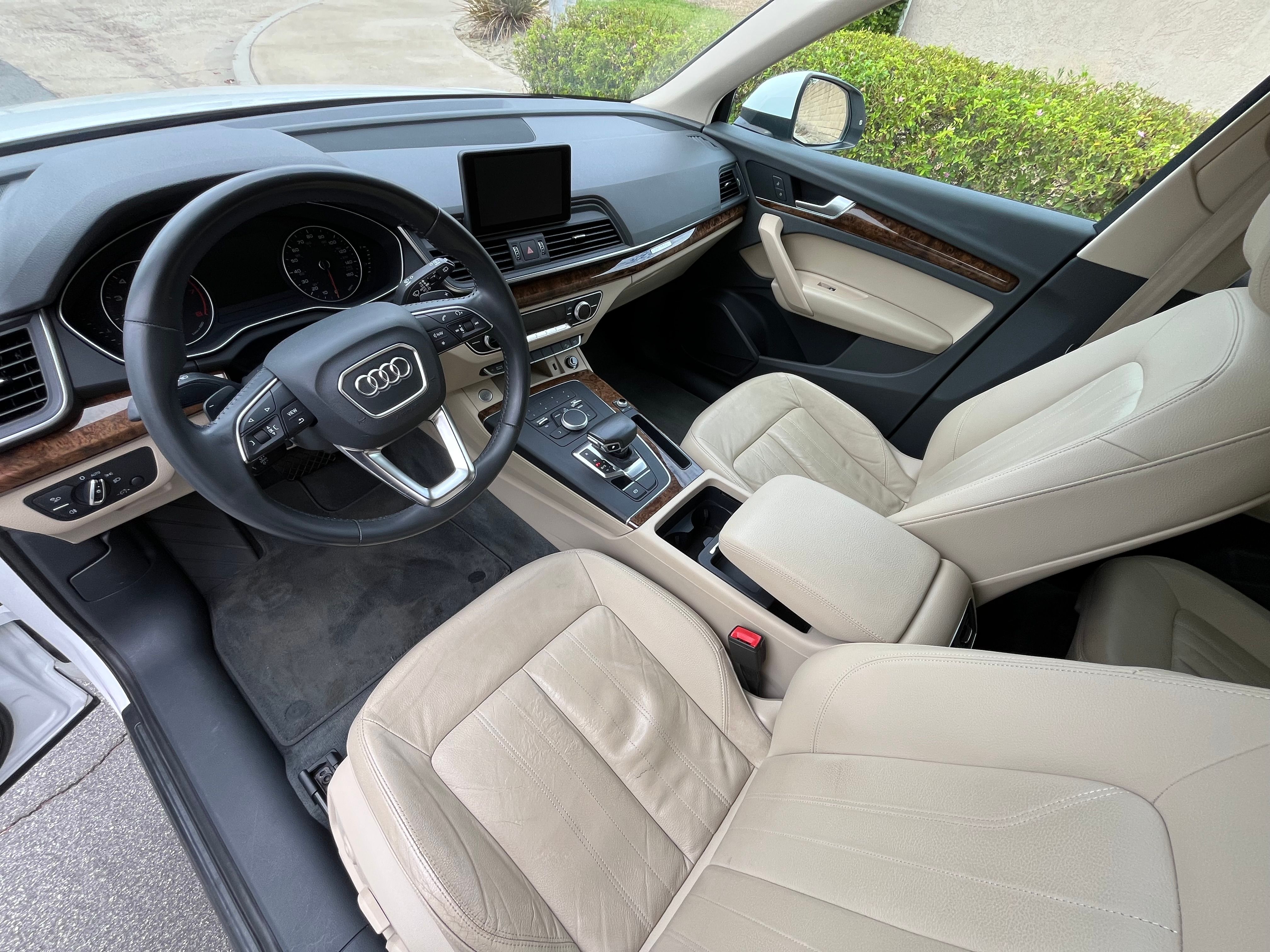 Used 2018 Audi Q5 2.0T Premium w/ Convenience Package AWD/4WD image 8
