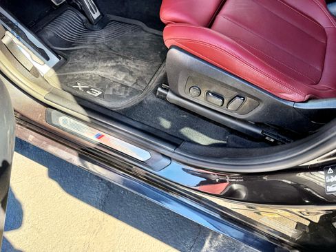 Used 2024 BMW X3 M40i w/ Parking Assistance Package image 16