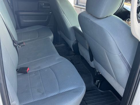 Used 2018 RAM 1500 Express w/ Express Value Package image 24