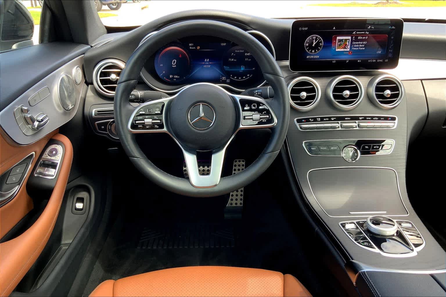 Used 2020 Mercedes-Benz C 300 4MATIC Coupe image 5