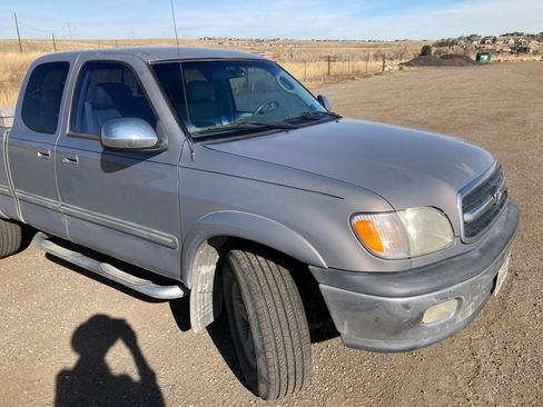 Used 2000 Toyota Tundra SR5 image 16