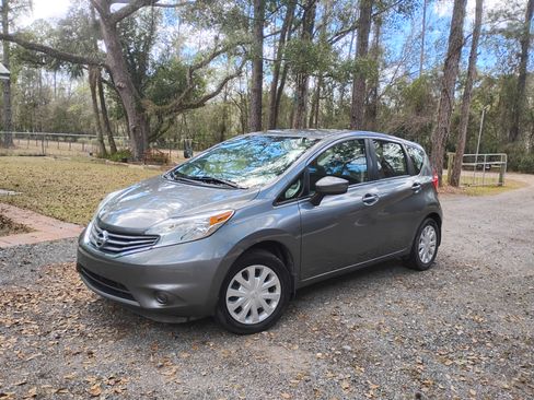 Used 2016 Nissan Versa Note SV image 1