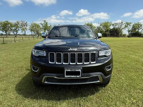 Used 2014 Jeep Grand Cherokee Limited w/ Luxury Group II image 17