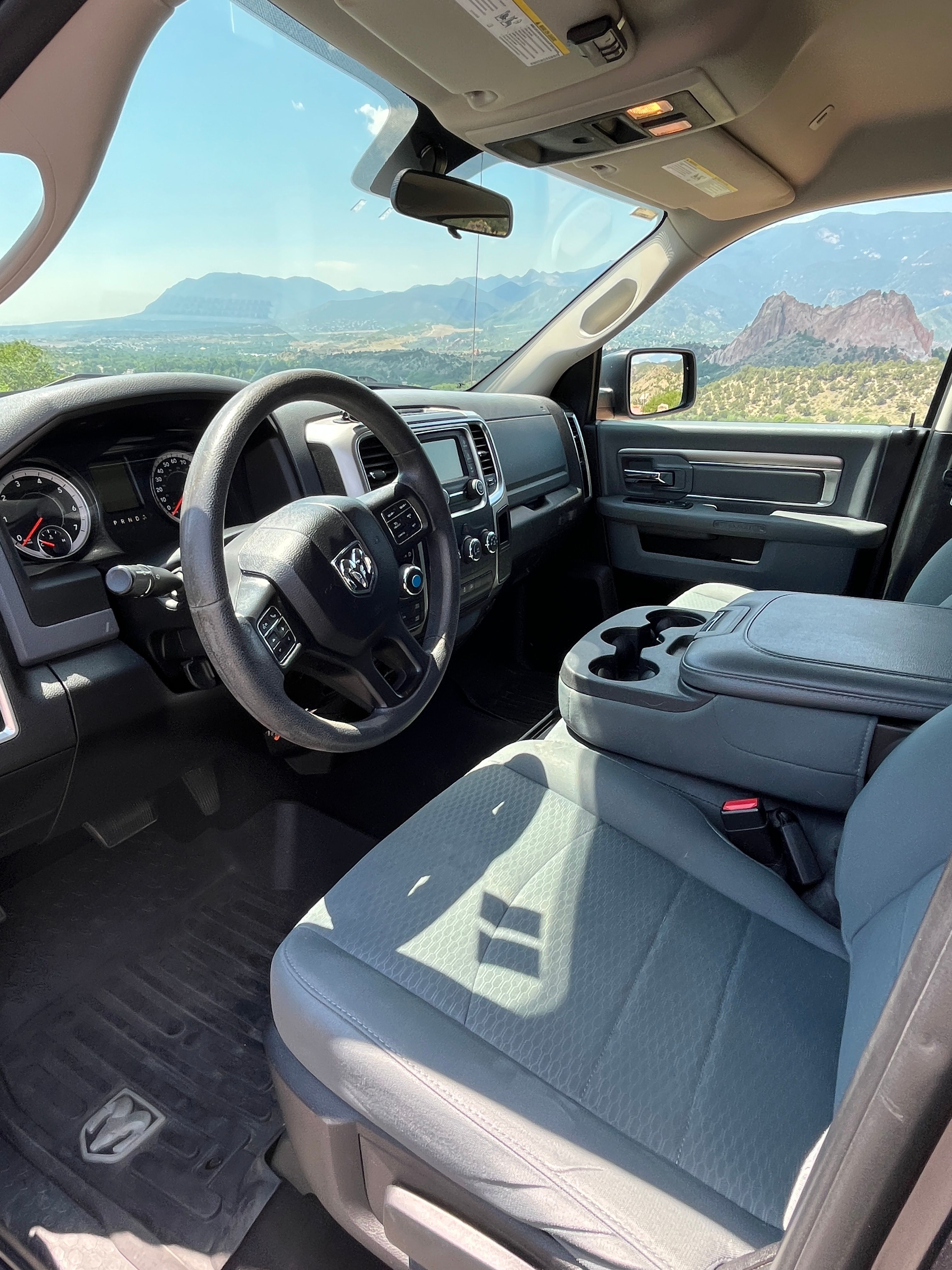 Used 2019 RAM 1500 Classic SLT AWD/4WD image 6