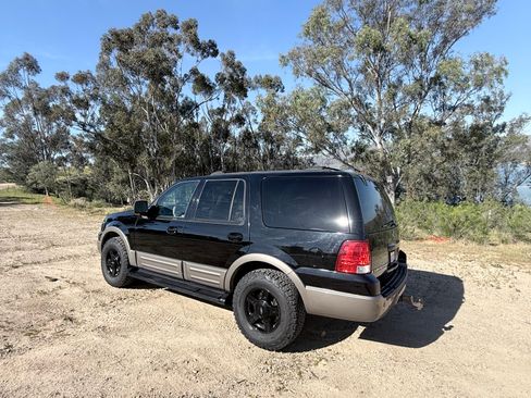 Used 2003 Ford Expedition Eddie Bauer image 14