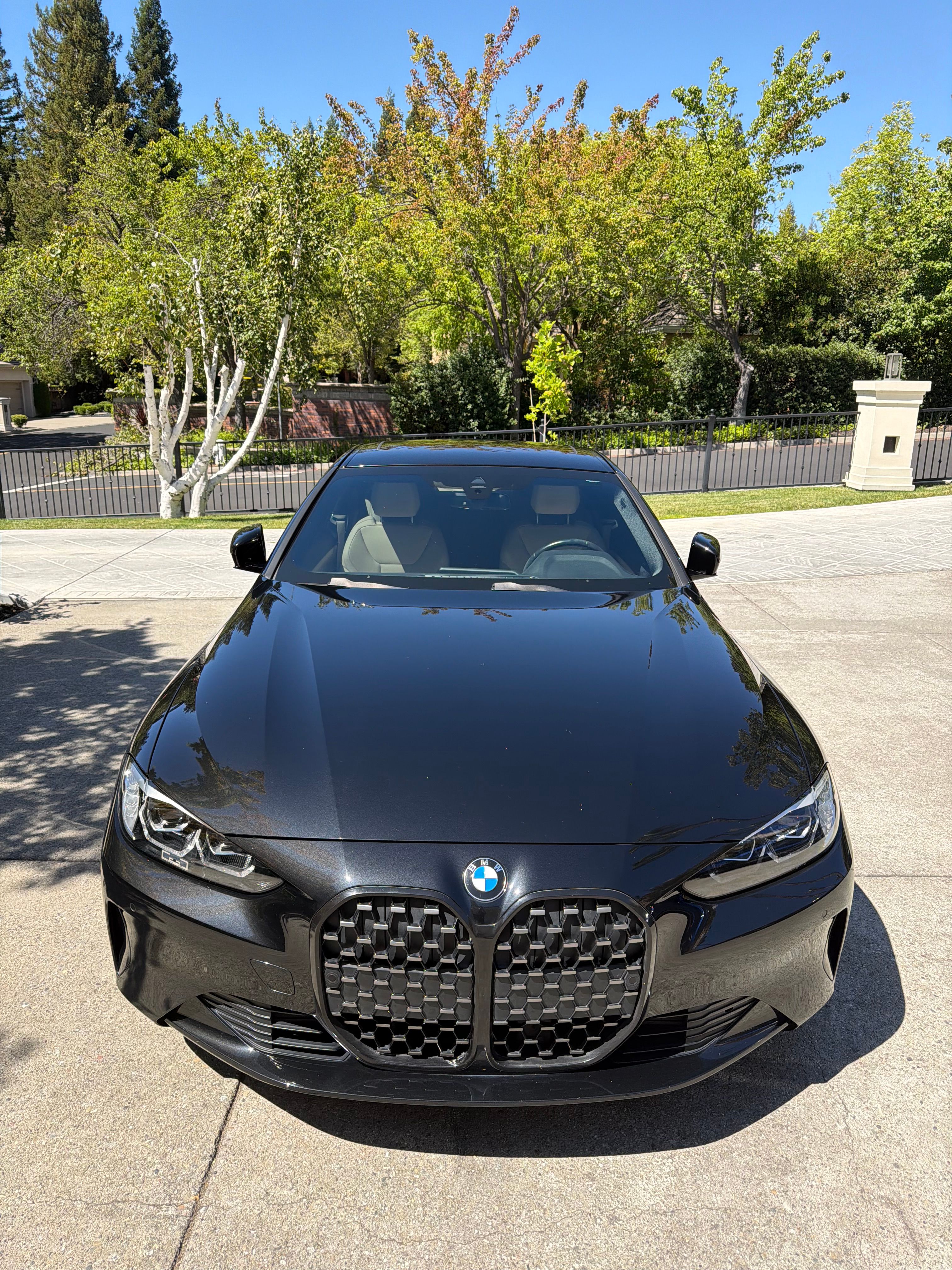 Used 2022 BMW 430i Coupe w/ Convenience Package RWD image 2
