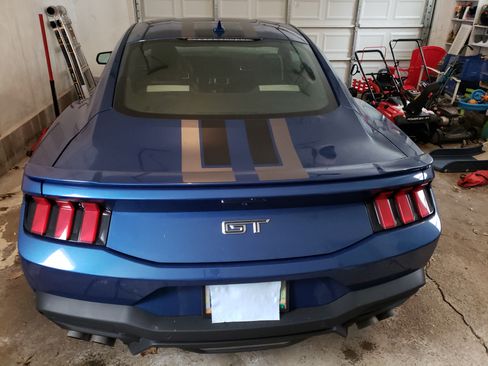 Used 2024 Ford Mustang GT Premium image 6