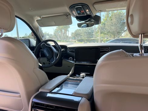 Used 2022 Jeep Wagoneer Series I w/ Convenience Group I image 4