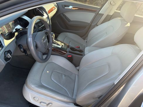 Used 2010 Audi A4 2.0T Premium image 13