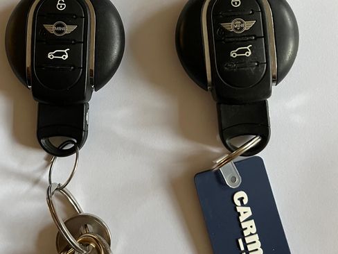 Used 2015 MINI Cooper 2-Door Hardtop image 15