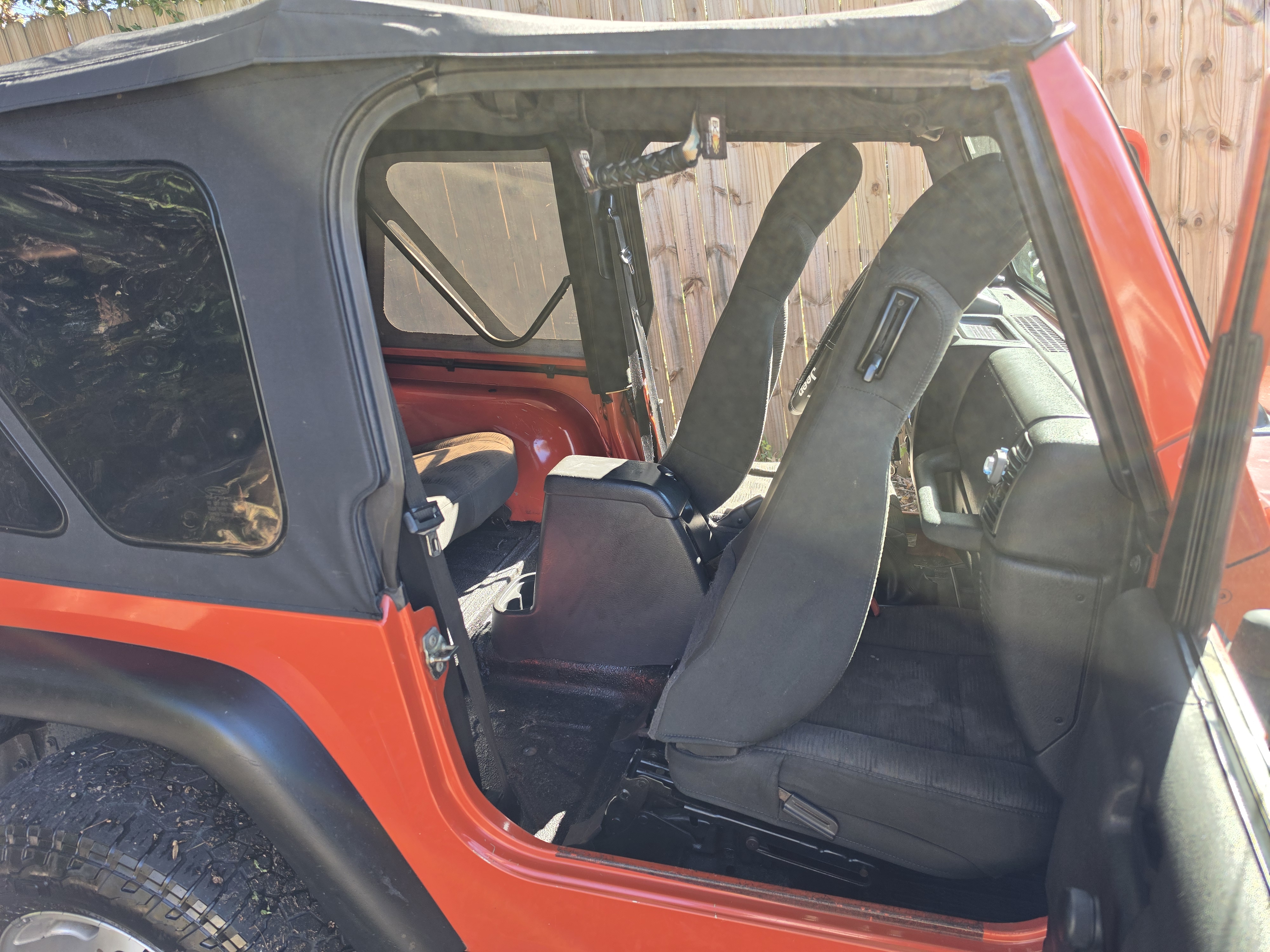Used 2005 Jeep Wrangler X AWD/4WD image 26
