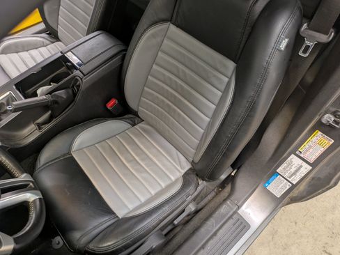 Used 2013 Ford Mustang GT w/ GT Track Pkg image 14