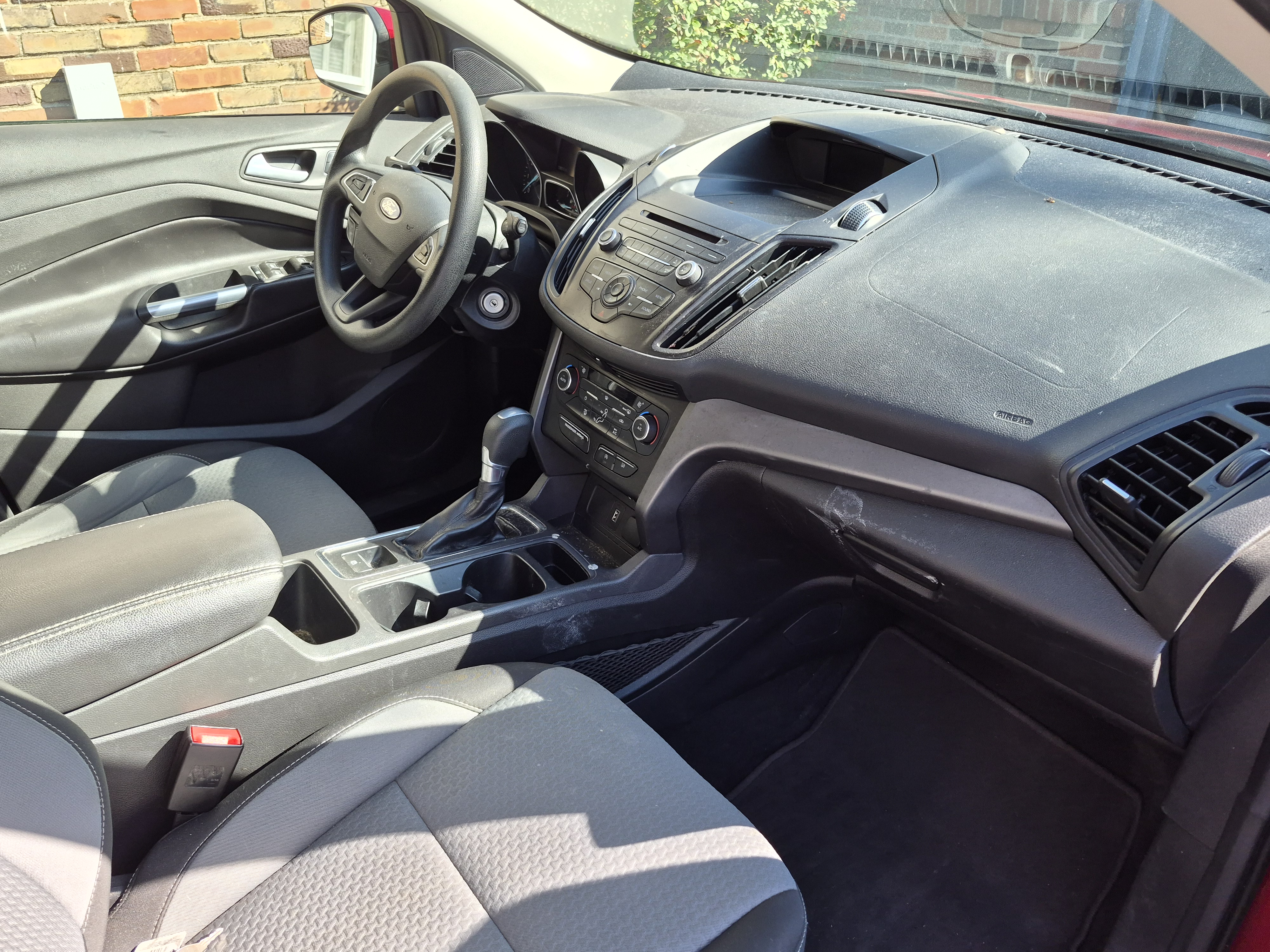 Used 2017 Ford Escape SE FWD image 10