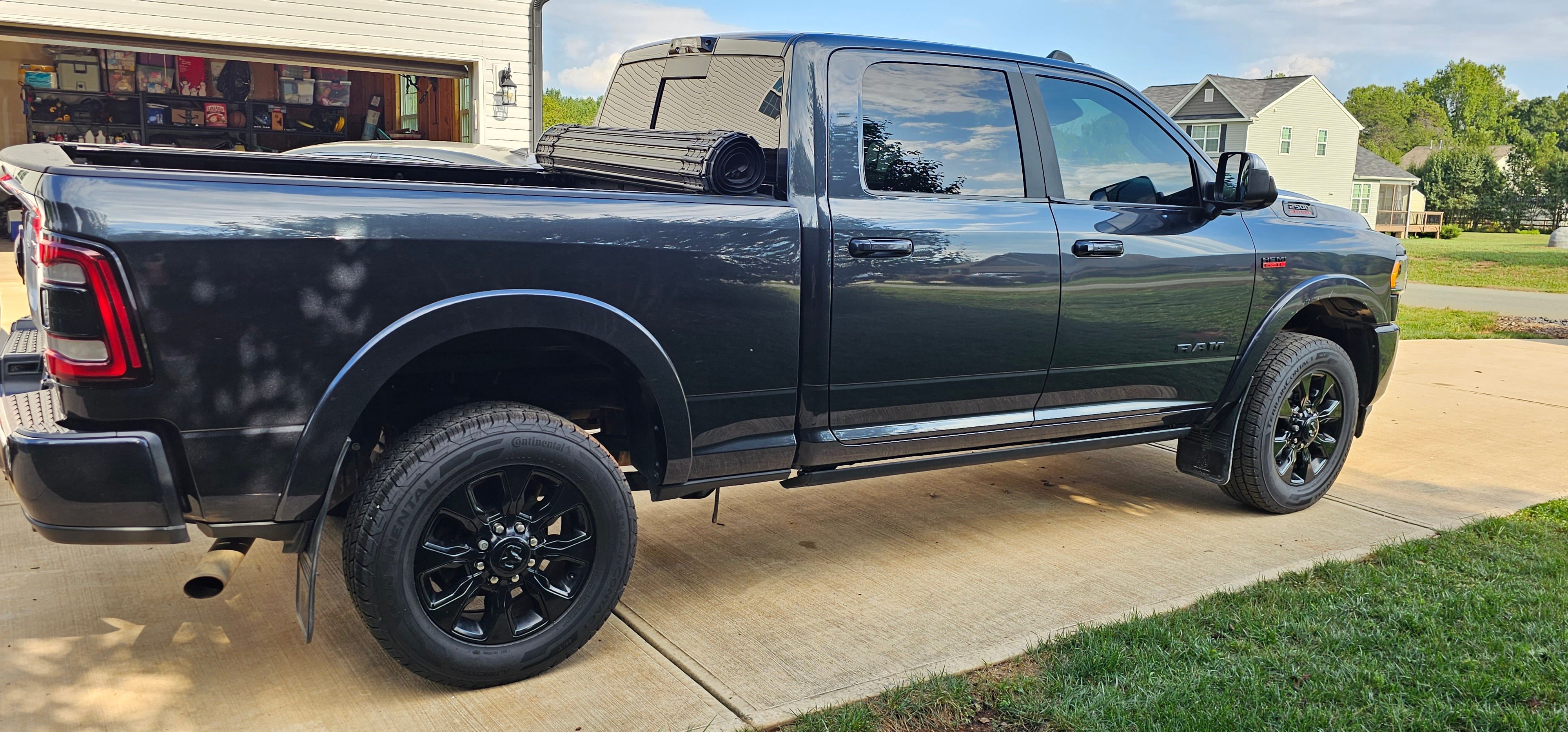 Used 2022 RAM 2500 Limited AWD/4WD image 6