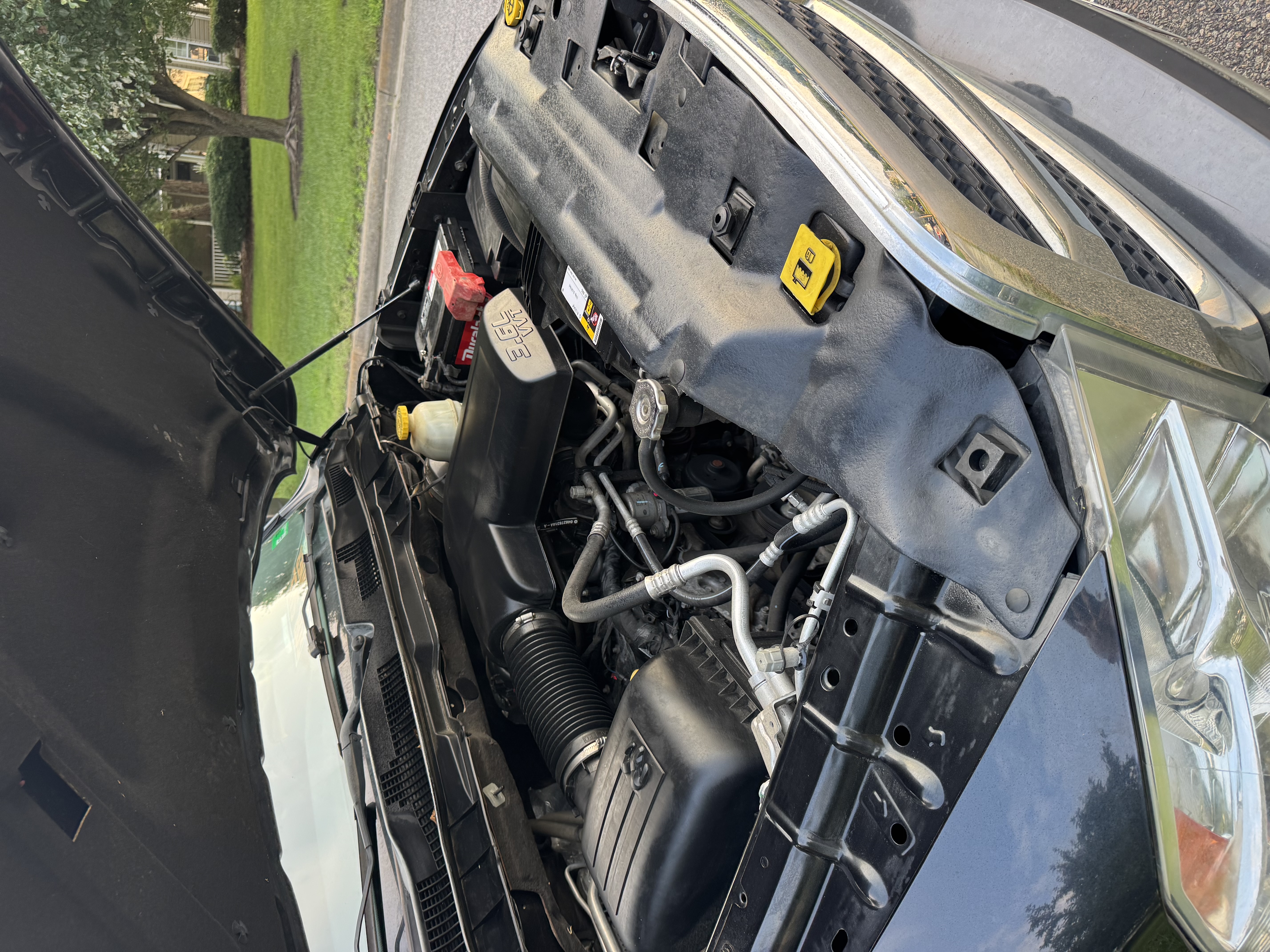 Used 2017 RAM 1500 Classic SLT RWD image 12