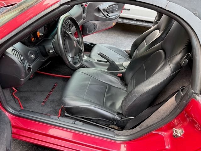 Used 2001 Porsche Boxster RWD image 14