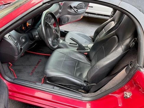 Used 2001 Porsche Boxster RWD image 14
