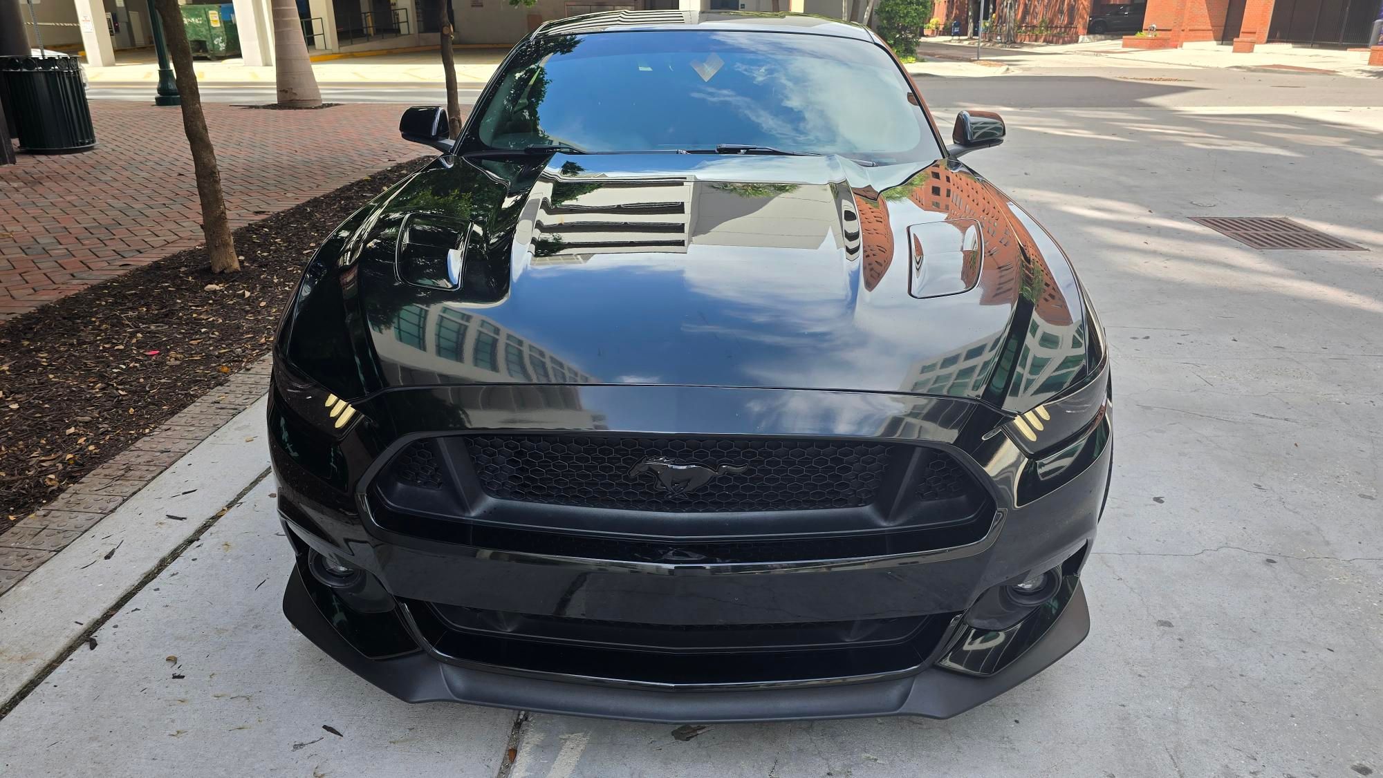 Used 2015 Ford Mustang GT Premium w/ GT Performance Package RWD image 25