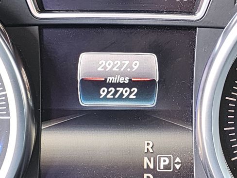 Used 2016 Mercedes-Benz GLE 350 4MATIC w/ Parking Assist Package image 16