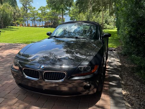 Used 2004 BMW Z4 2.5i RWD image 31
