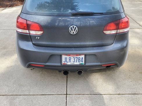 Used 2012 Volkswagen Golf 4-Door image 2