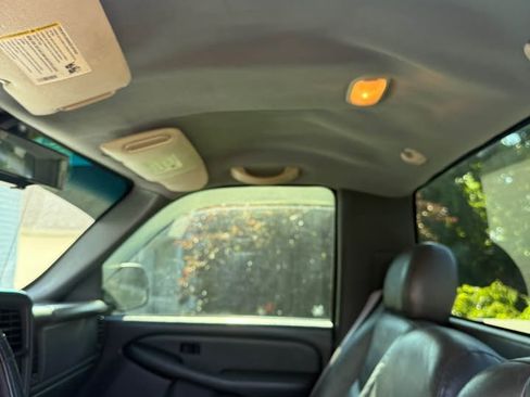 Used 2003 Chevrolet Silverado 1500 Pickup 2D 6 1/2 ft w/ Skid Plate Package image 11