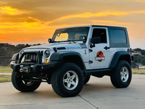 Used 2009 Jeep Wrangler Rubicon w/ Dual Top Group image 1