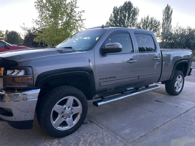 Used 2014 Chevrolet Silverado 2500 LTZ w/ LTZ Plus Package AWD/4WD image 1