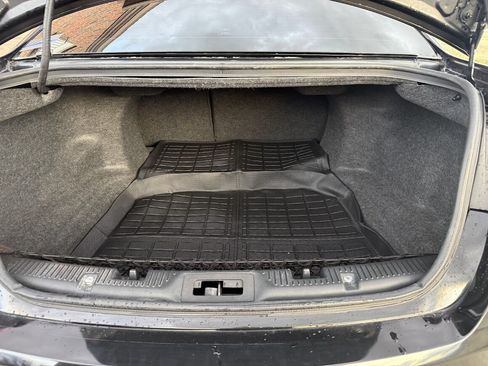 Used 2015 Ford Taurus SHO w/ Equipment Group 401A image 9