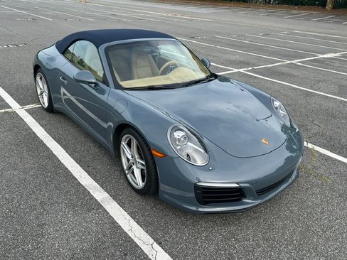 Used 2017 Porsche 911 Carrera image 5