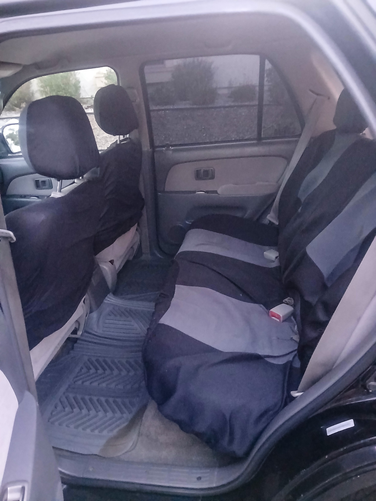 Used 2001 Toyota 4Runner SR5 AWD/4WD image 16