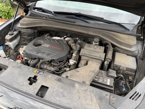 Used 2019 Hyundai Santa Fe FWD image 28