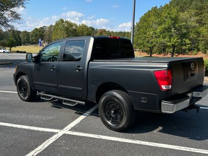 Used 2004 Nissan Titan LE w/ (SAB) Side-Airbag Pkg