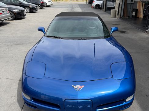 Used 2003 Chevrolet Corvette Convertible w/ Preferred Equipment Group1 image 2