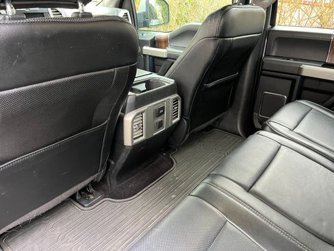 Used 2016 Ford F150 Lariat w/ Equipment Group 501A Mid image 10